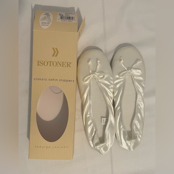 Vintage Alexandra Nicole Nightown and Robe Lingerie - Picture 11 of 12